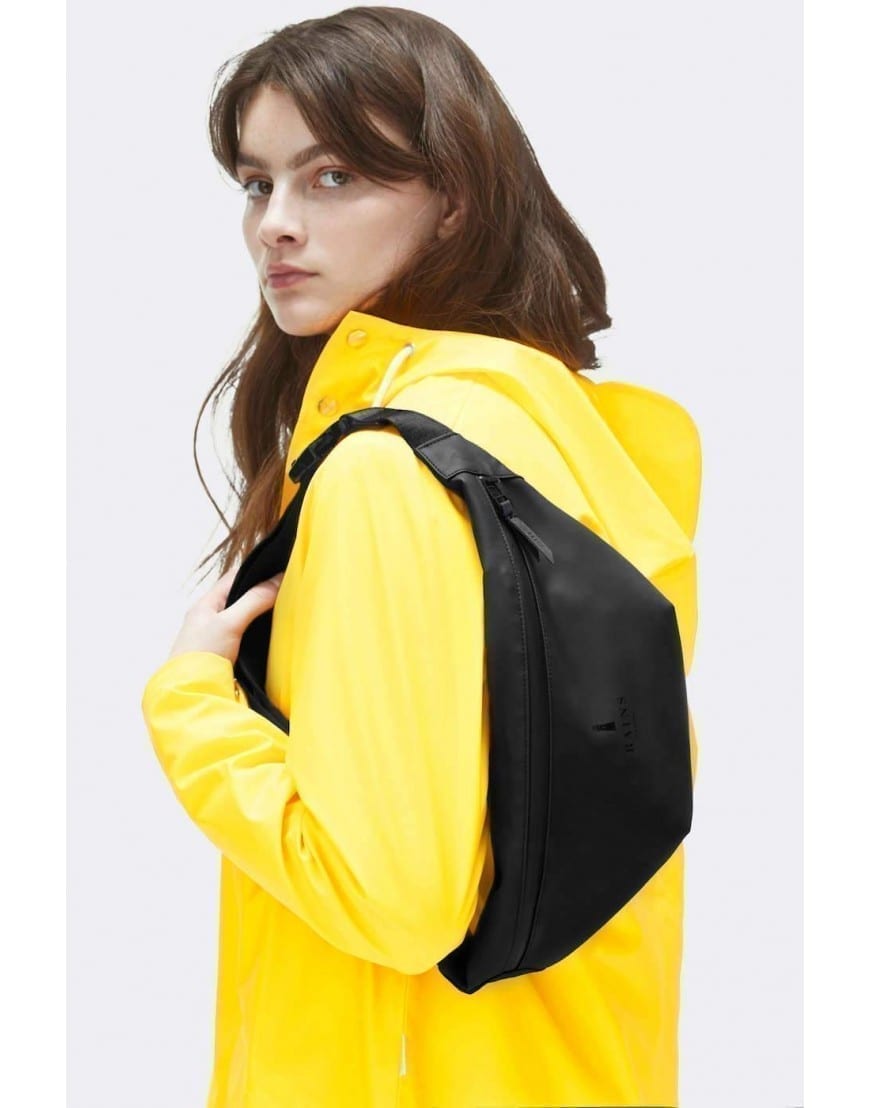 black waterproof bum bag