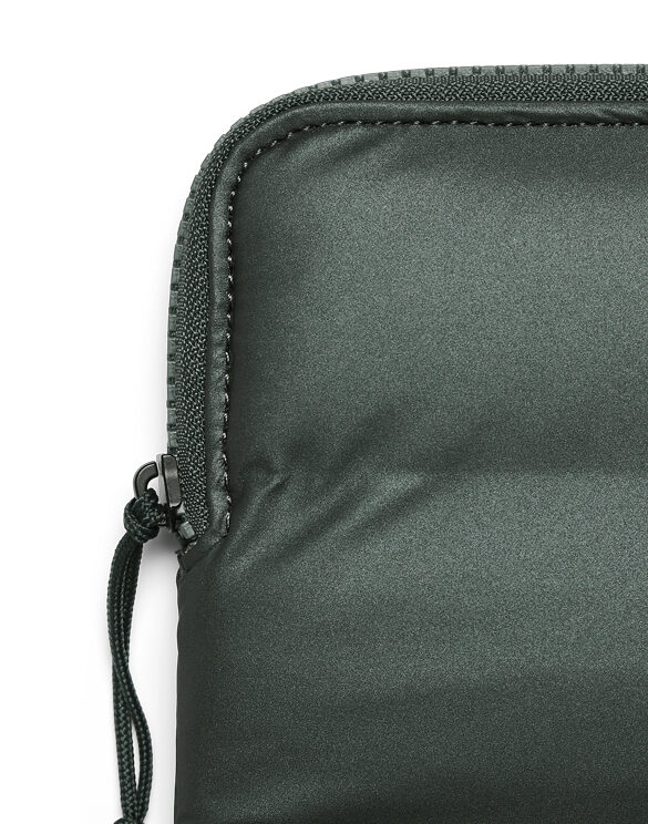 Rains 16840-60 Laptop Cover Quilted 11” Silver Pine Sülearvuti Ümbris Aksessuaarid 11" sülearvuti kotid