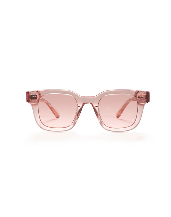 CHIMI 04 Pink Medium Sunglasses Watch Wear