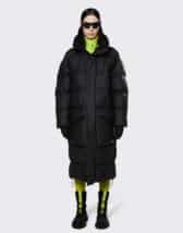 Rains 15020-01 Block Puffer Coat Black Talvejope Mehed Naised Ülerõivad Ülerõivad Talvejoped ja mantlid Talvemantlid ja -joped