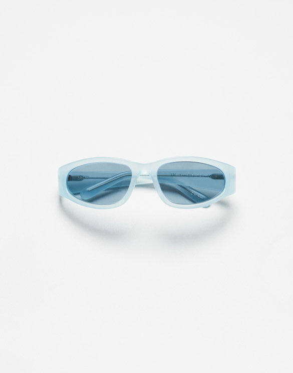 CHIMI Slim Light Blue Sunglasses Watch Wear