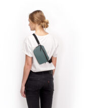 Ucon Acrobatics 399002-156623 Jona Medium Kott Lotus Pine Green Aksessuaarid Kotid Üleõlakotid