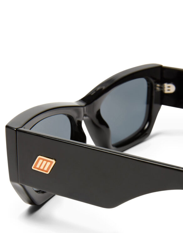 Le Specs LSP2452419 Beachcomber Black Sunglasses Accessories Glasses Sunglasses