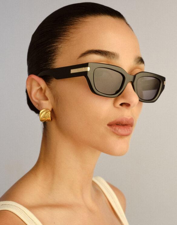 Le Specs LWF2627931 Cubito Black Wide Fit Sunglasses Accessories Glasses Sunglasses