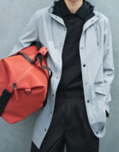 Rains 12020-147 Pool Long Jacket Pool Men Women  Outerwear Outerwear Rain jackets Rain jackets