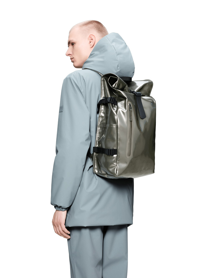 Rains Rolltop Rucksack Large Raven | Backpacks | Watch Wear
