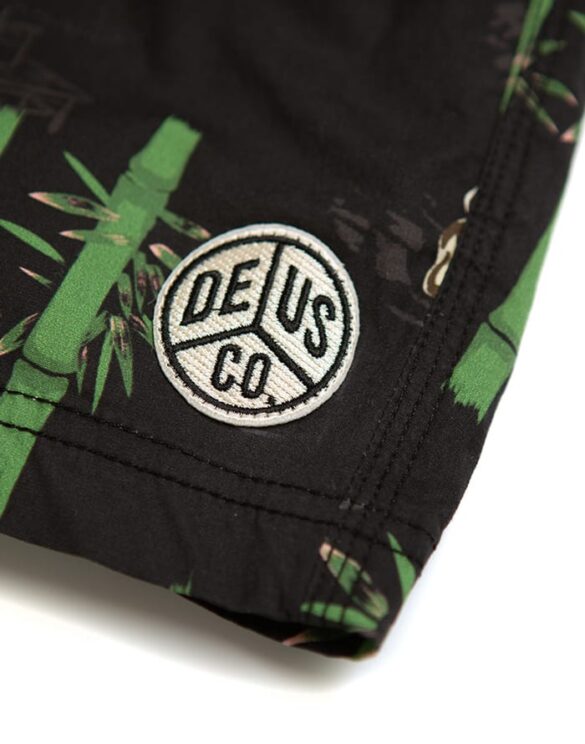 Deus Ex Machina Pants Solstice Short shorts