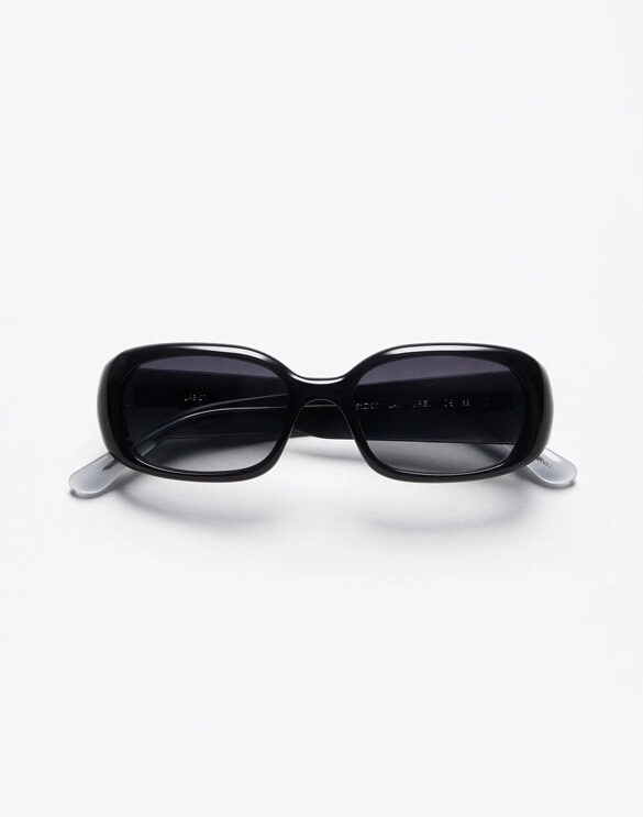Chimi Lax Grey Medium Sunglasses