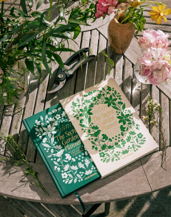 Printworks Home Books & Notebooks The Secret Garden - Garden JournalPW00752