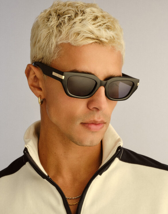 Le Specs LWF2627931 Cubito Black Wide Fit Sunglasses Accessories Glasses Sunglasses