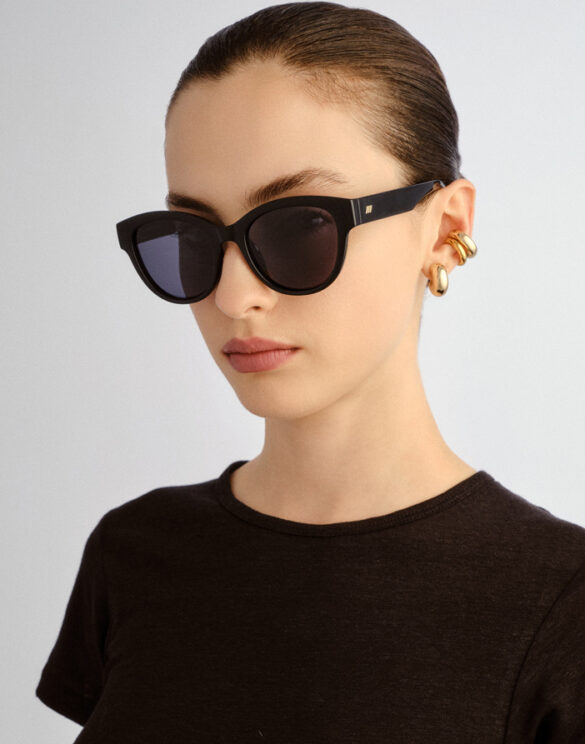 Le Specs LSP2652340 Majestic Black Sunglasses Accessories Glasses Sunglasses