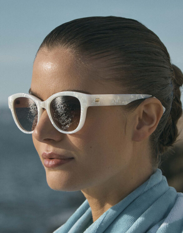 Le Specs LSP2652339 Majestic White Marble Päikeseprillid Aksessuaarid Prillid Päikeseprillid